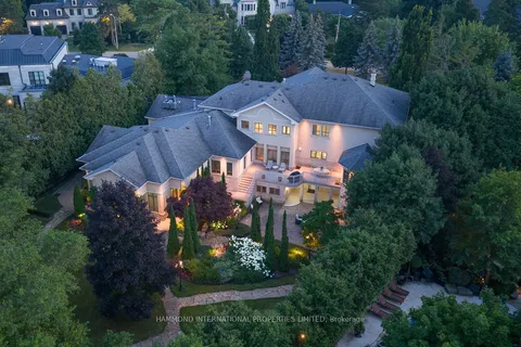 19 RIVERSIDE Boulevard, ON L4J 1H4