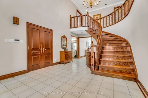 415 Wycliffe Avenue, ON L4L 3N9