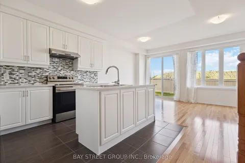 174 Mumbai Drive, ON L3S 0G5