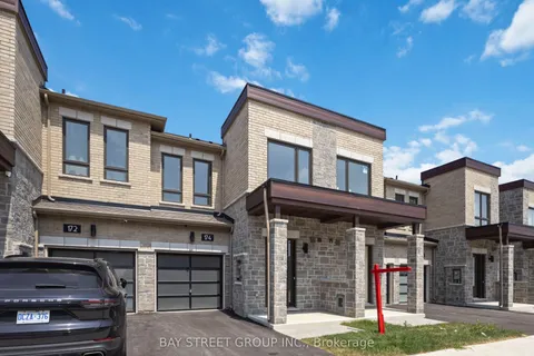 174 Mumbai Drive, ON L3S 0G5