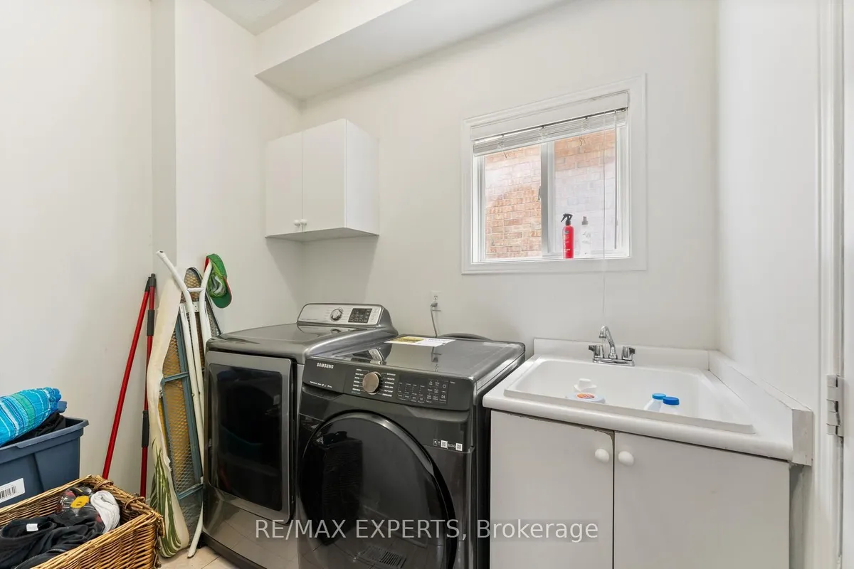 19 Maximillian Street, ON L4H 2S6