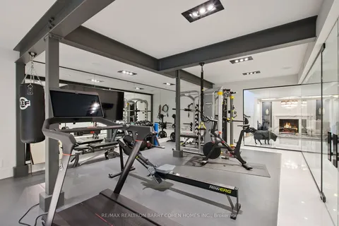 91 Fairfield Drive, ON L7B 1L9