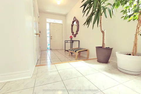 12 Indigo Street, ON L4S 1W2