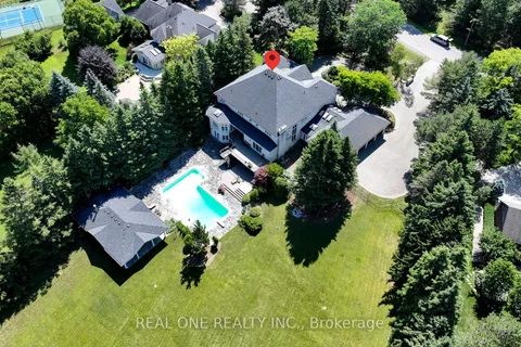 14 Alm Court, ON L4G 6W7