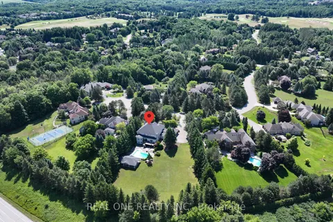 14 Alm Court, ON L4G 6W7