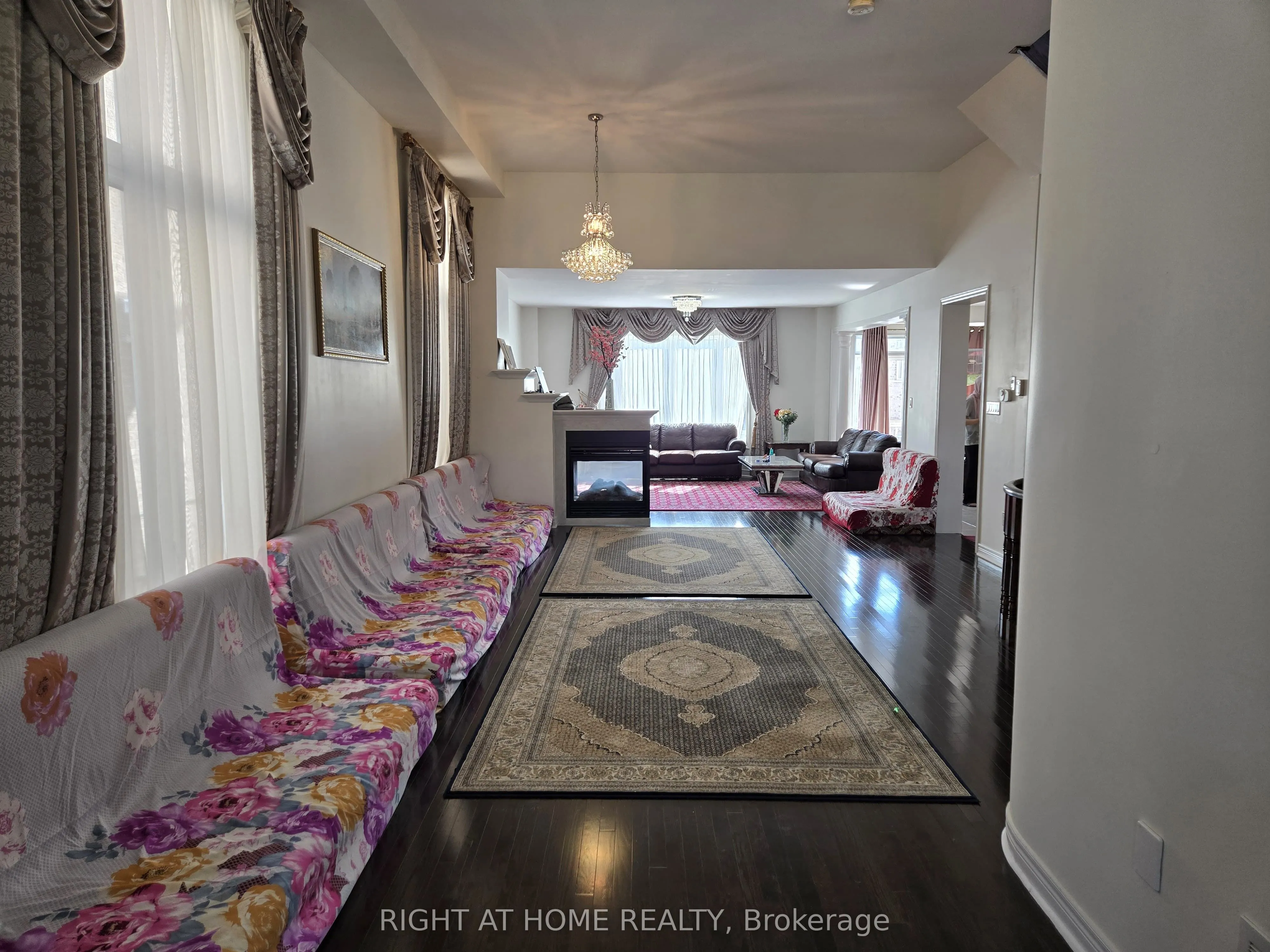 93 Oberfrick Avenue, ON L6A 0N9