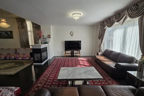 93 Oberfrick Avenue, ON L6A 0N9