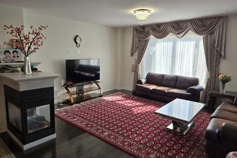 93 Oberfrick Avenue, ON L6A 0N9