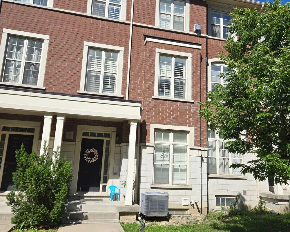 3 Vysoka Lane, ON L6C 0N9