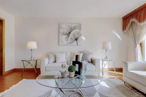 54 Hewlett Crescent, ON L3P 7J7