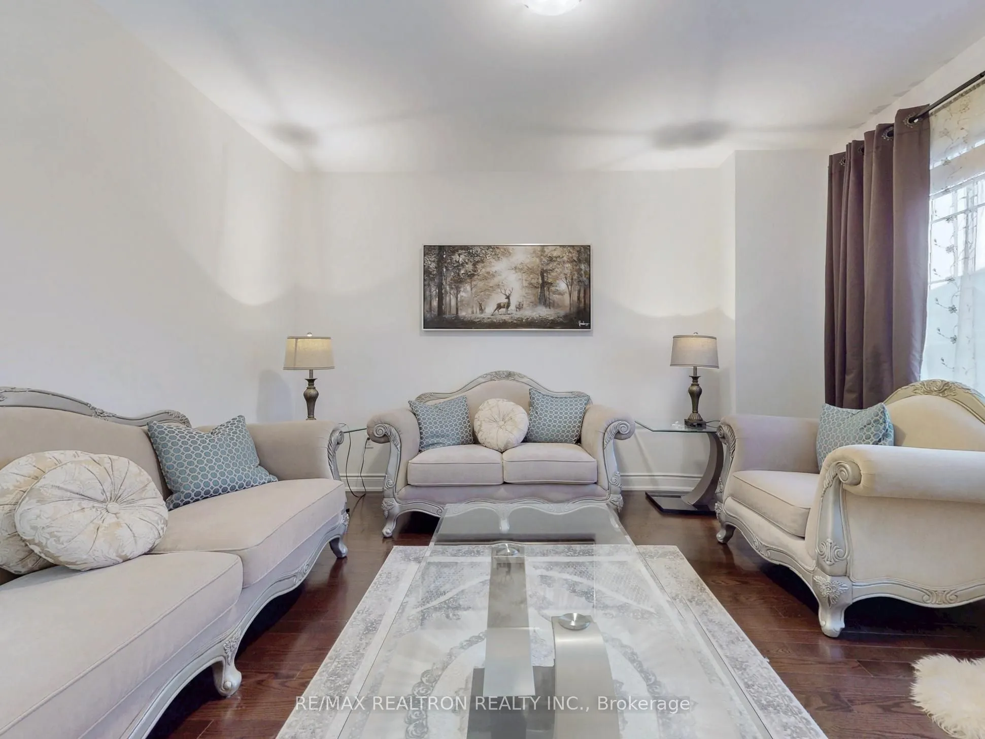 245 Danny Wheeler Boulevard, ON L4P 0J8