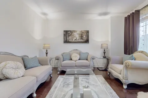 245 Danny Wheeler Boulevard, ON L4P 0J8