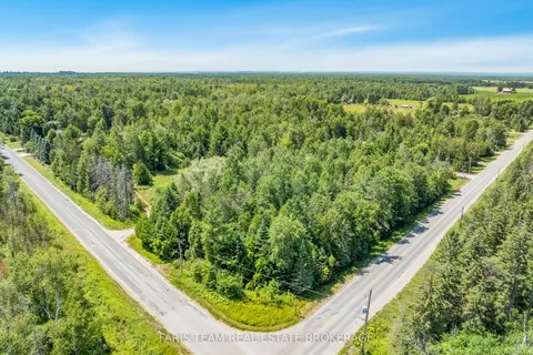 8018 8th Line, ON L0M 1T0