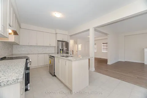 6 Mac Campbell Way, ON L3Z 4M7