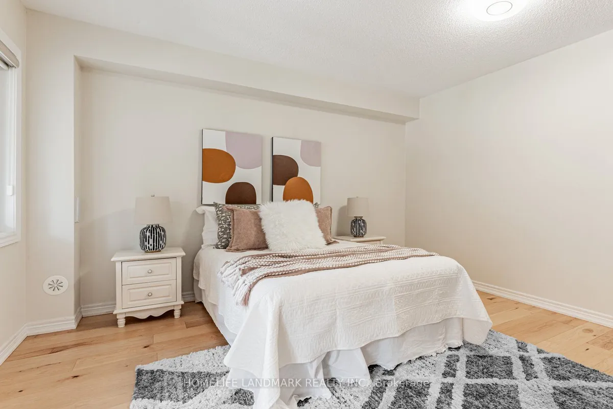 134 Dundas Way, ON L6E 0T1