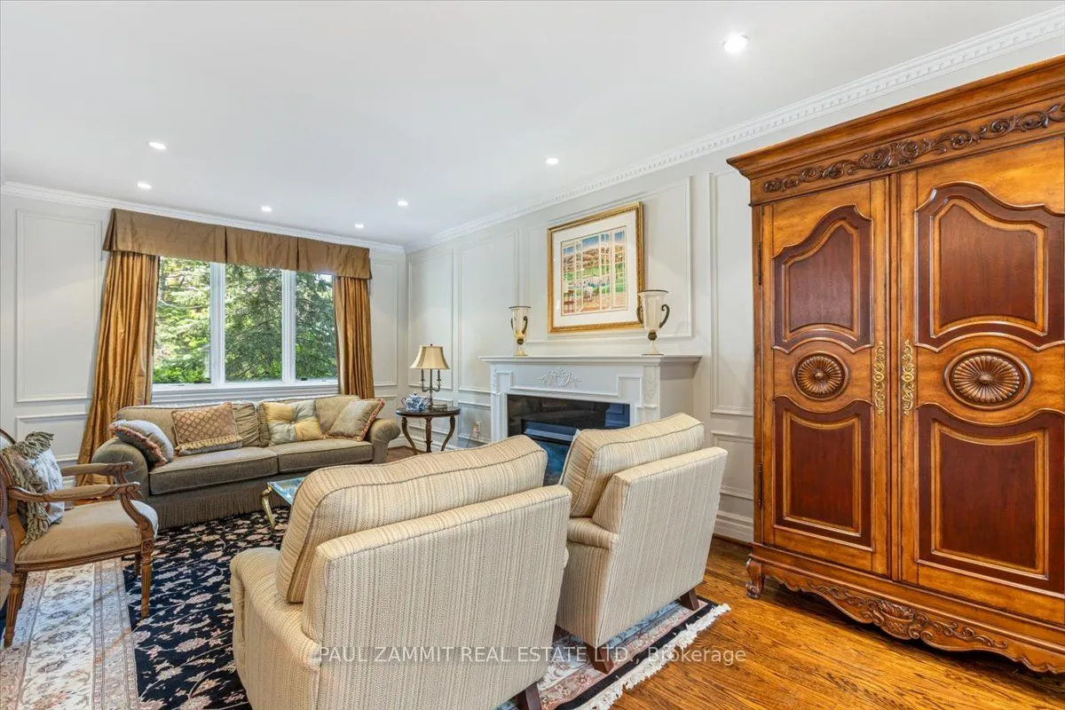 28 Thornlea Road, ON L3T 1X3