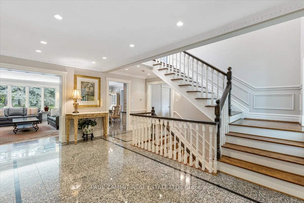 28 Thornlea Road, ON L3T 1X3