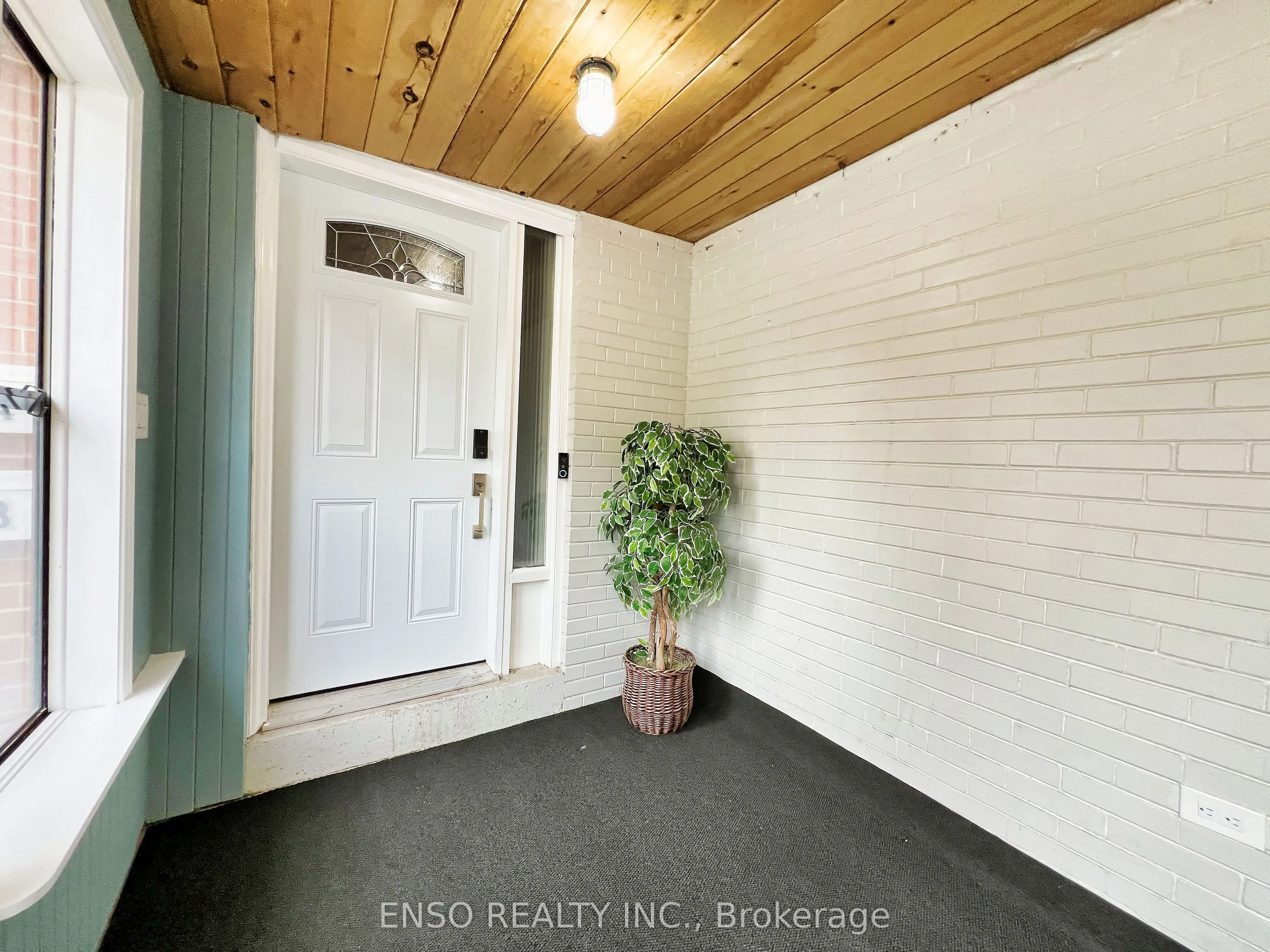 24 Gentry Crescent, ON L4C 2G9