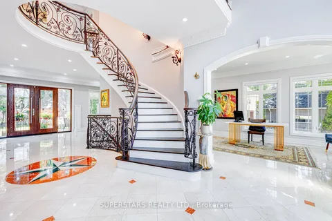 43 Hughson Drive, ON L3R 2T7