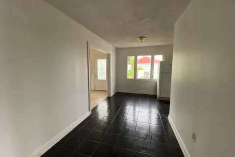 671 Canal Road, ON L3Z 4C5