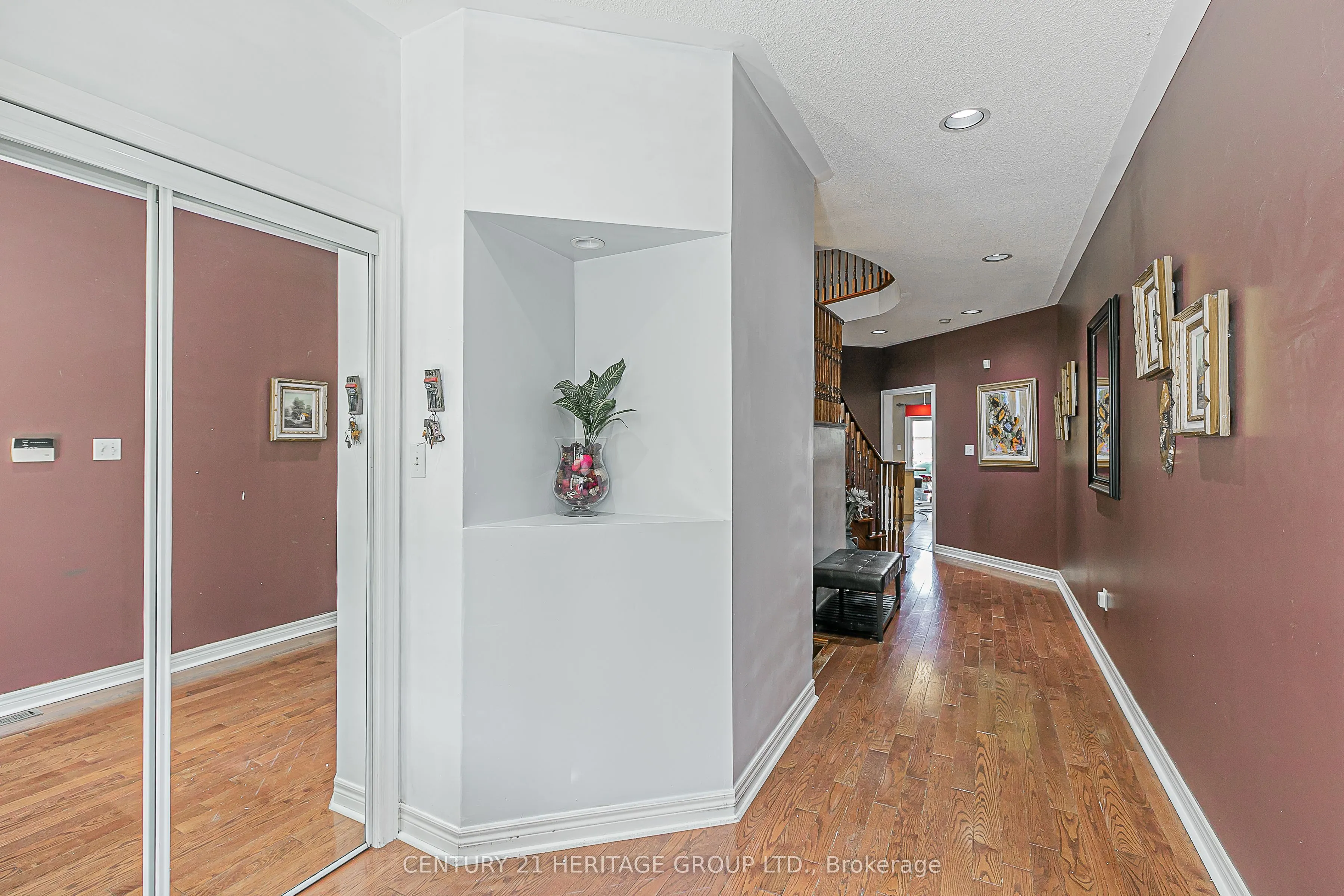 80 Santa Maria Trail, ON L6A 3G9