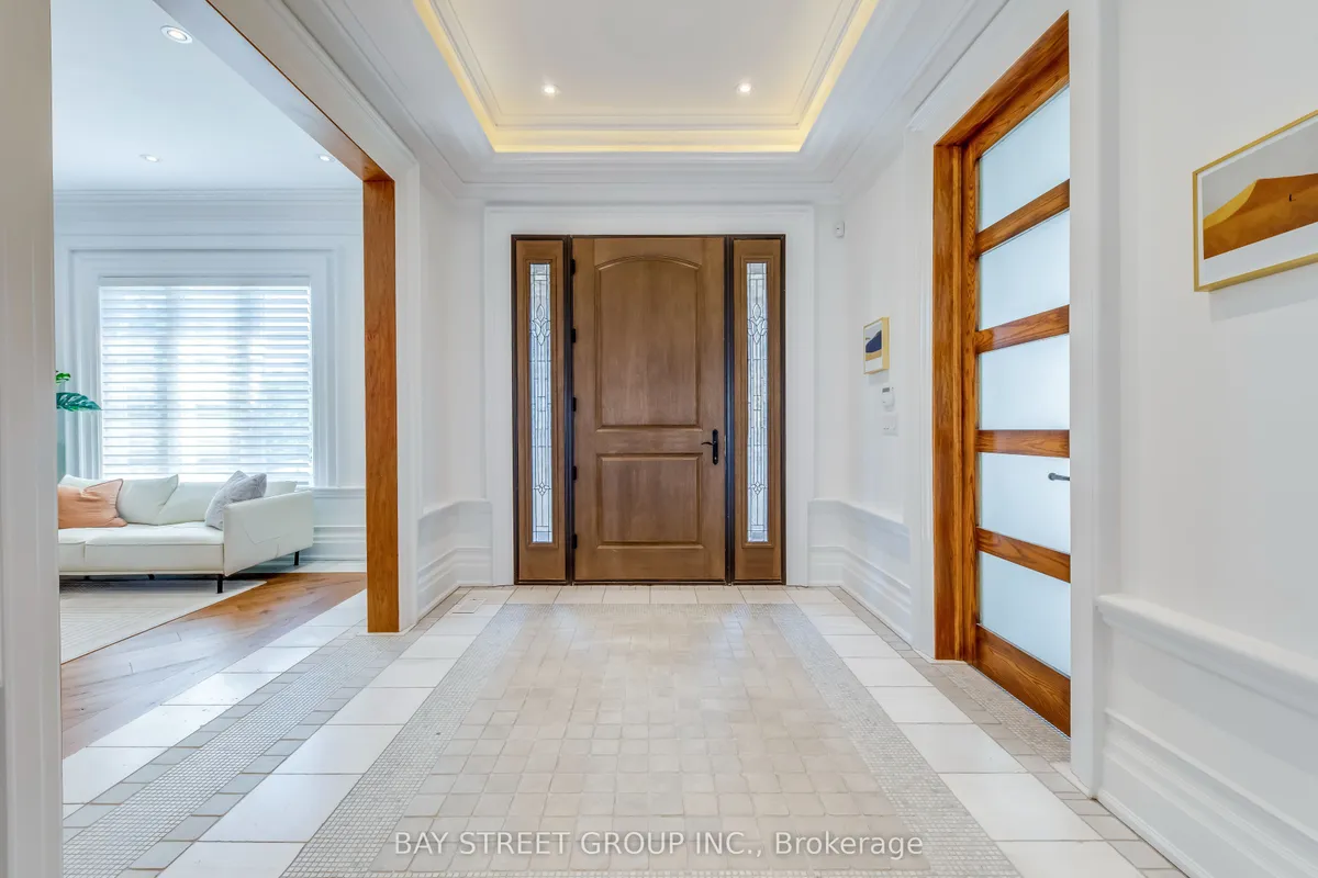 132 Crestwood Road, ON L4J 1A6