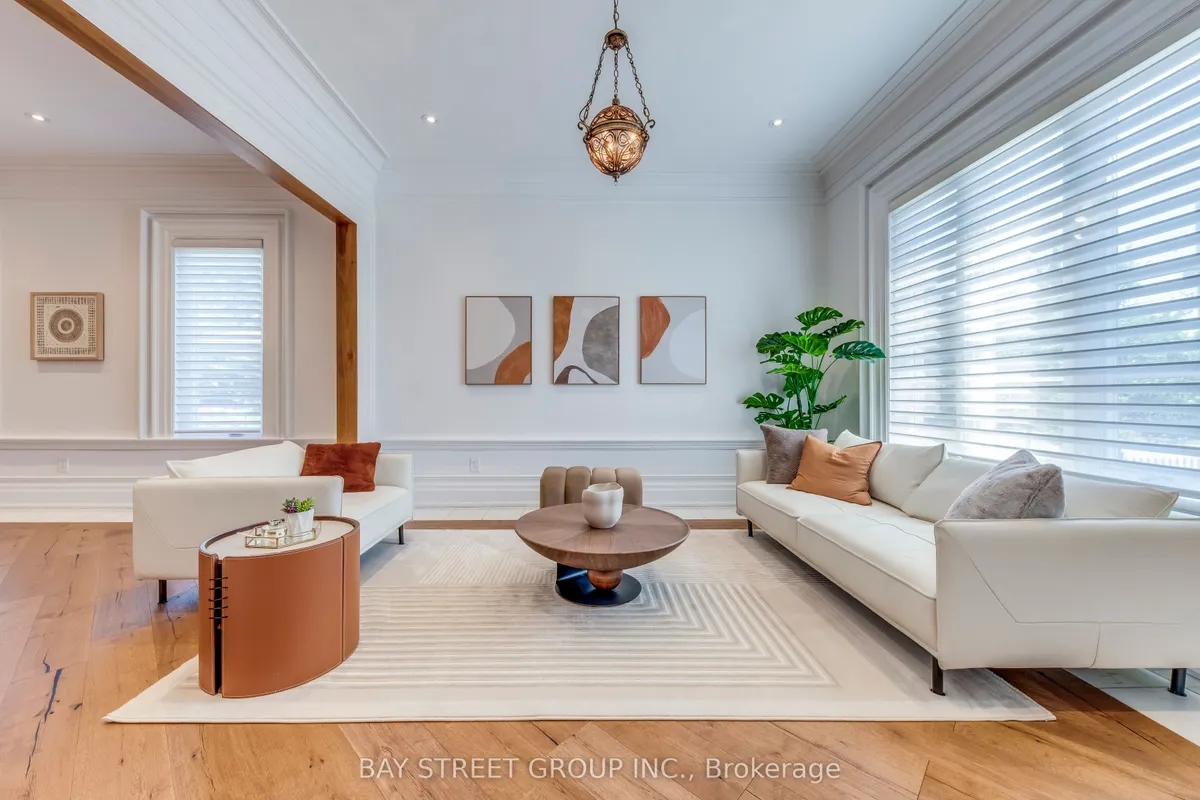 132 Crestwood Road, ON L4J 1A6