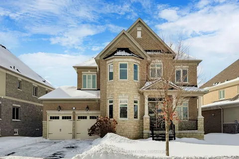 77 Chuck Ormsby Crescent, ON L7B 0A9