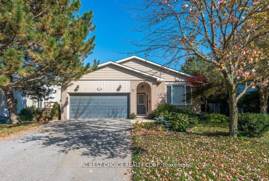 11 Emily Carr Street, ON L3R 2K3