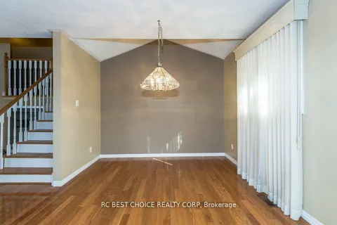 11 Emily Carr Street, ON L3R 2K3