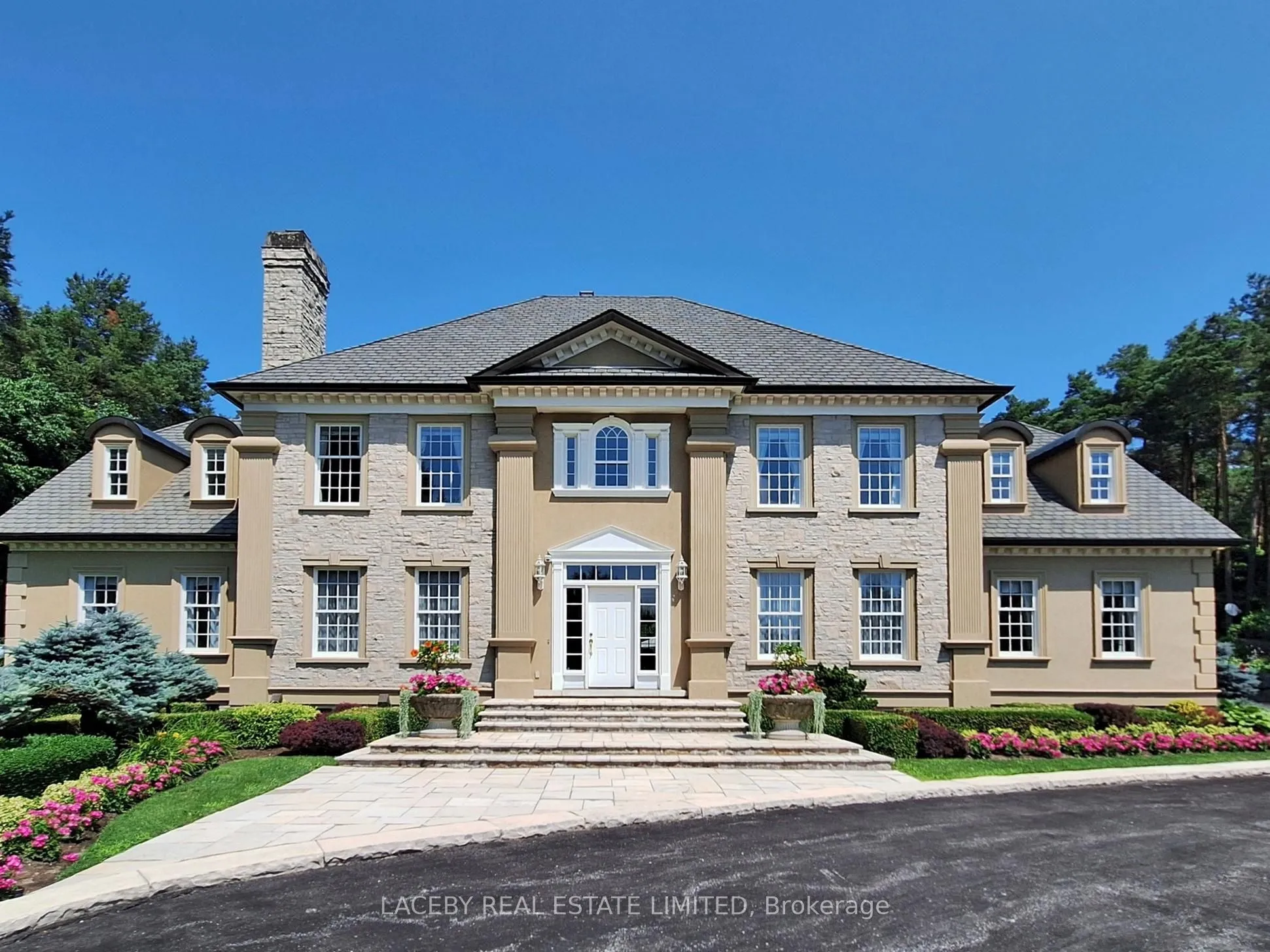 2508 16th Side Road, ON L7B 1A3