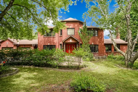 18 Hill Top Trail, ON L4A 7X4