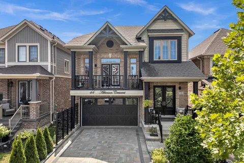 44 Atkinson Crescent, ON L9R 0N8