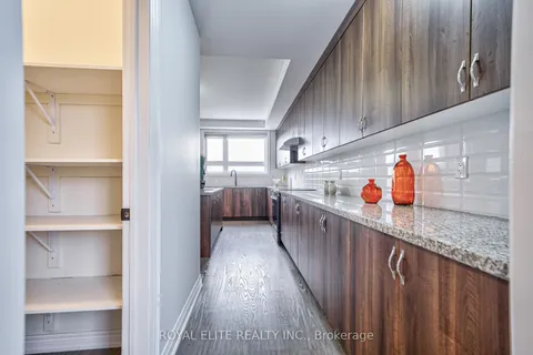 40 Conklin Crescent, ON L4G 0Z2