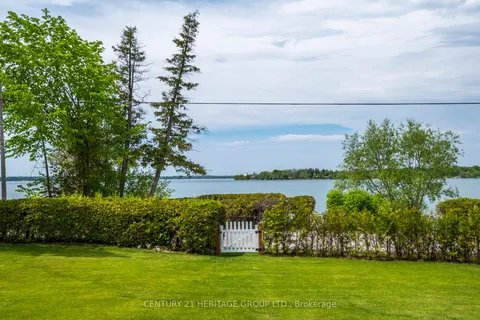 911 Lake Drive, ON L4P 3E9