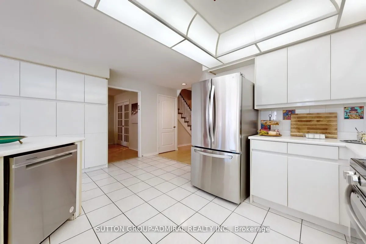 186 WESTHAMPTON Drive, ON L4J 7X2