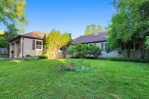 109 Highland Lane, ON L4C 3S1