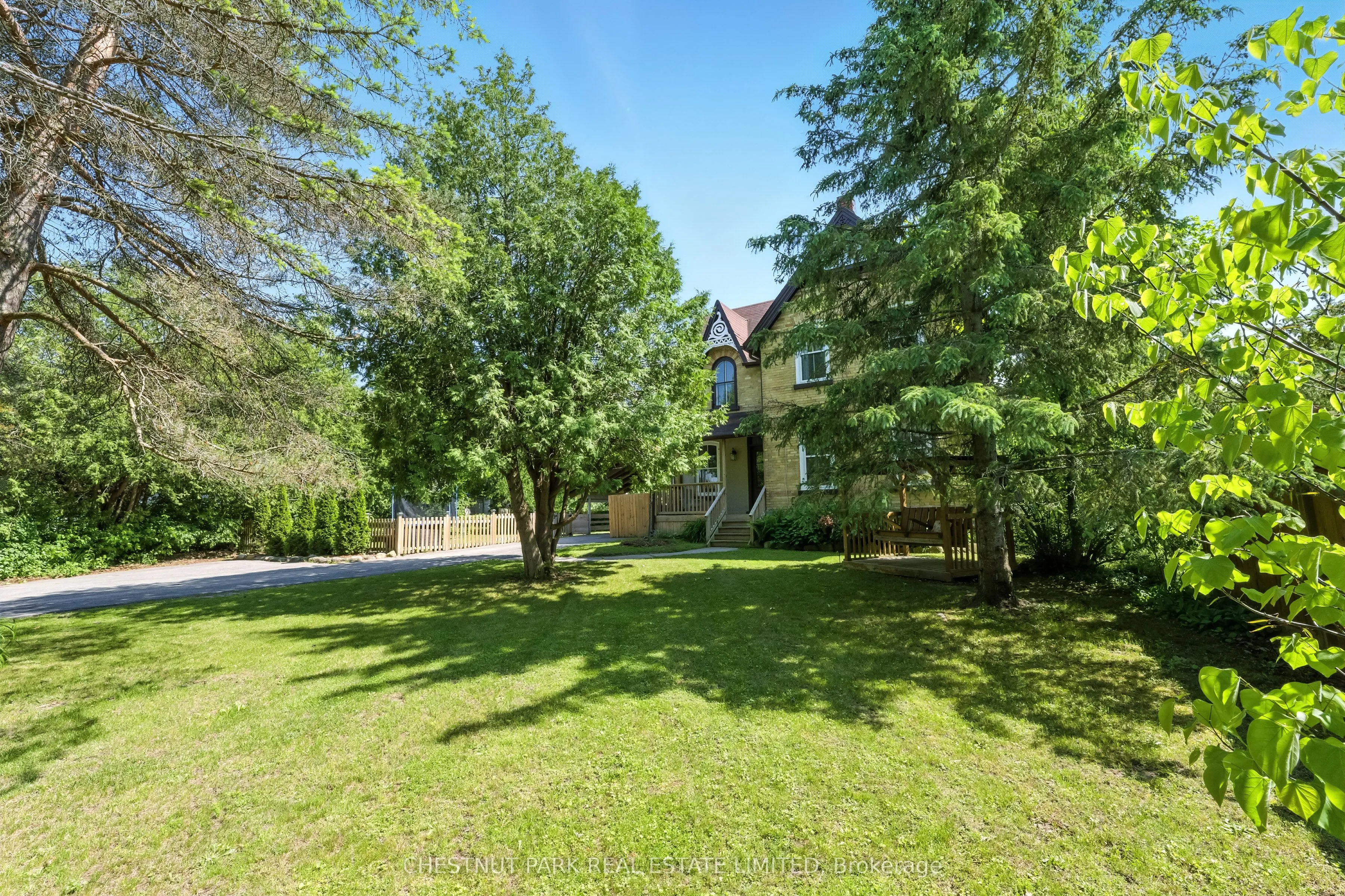 98 Reach Street, ON L9P 1L3