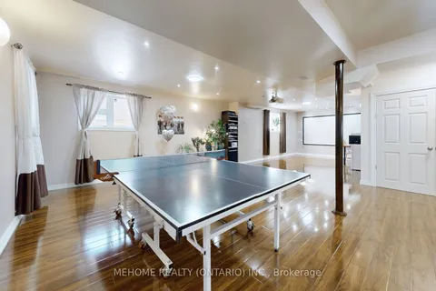 247 Selwyn Road, ON L4E 0R4