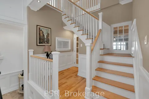 124 Elmpine Trail, ON L7B 1K4