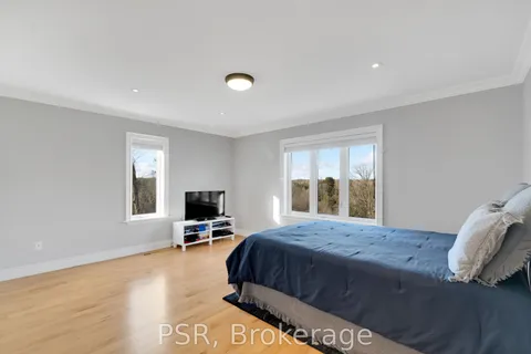 124 Elmpine Trail, ON L7B 1K4