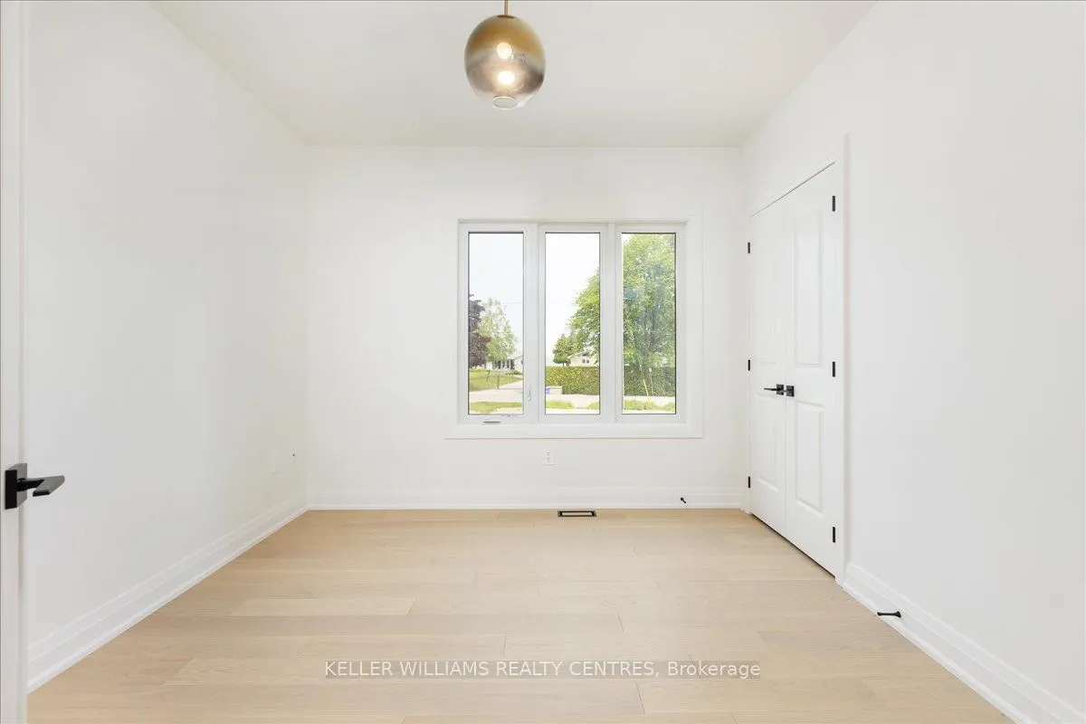 147 Lake Drive, ON L4P 0S7