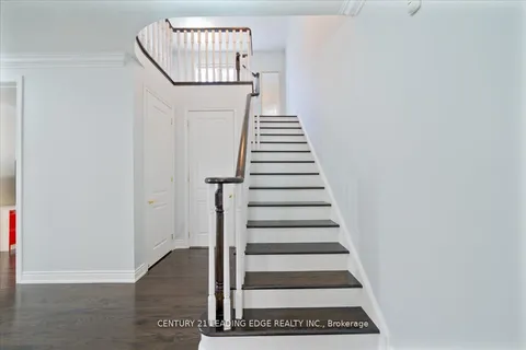 324 Chatfield Drive, ON L4L 1A6