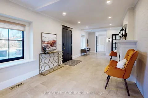 236 Main Street, ON L3R 2H2