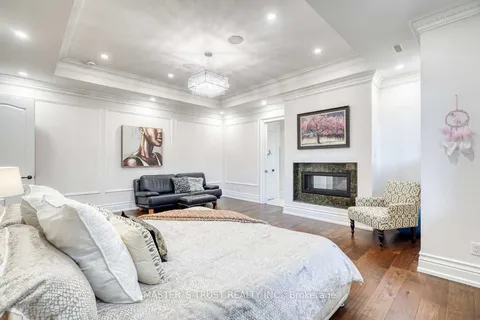 7 Trumpour Court, ON L3R 2L4