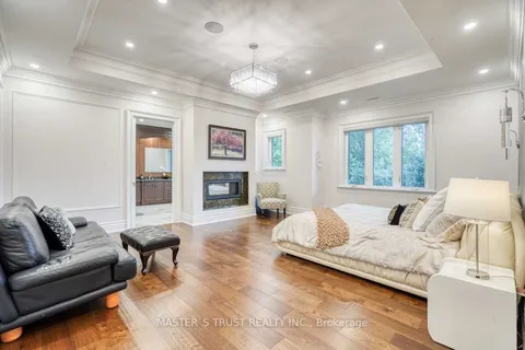 7 Trumpour Court, ON L3R 2L4