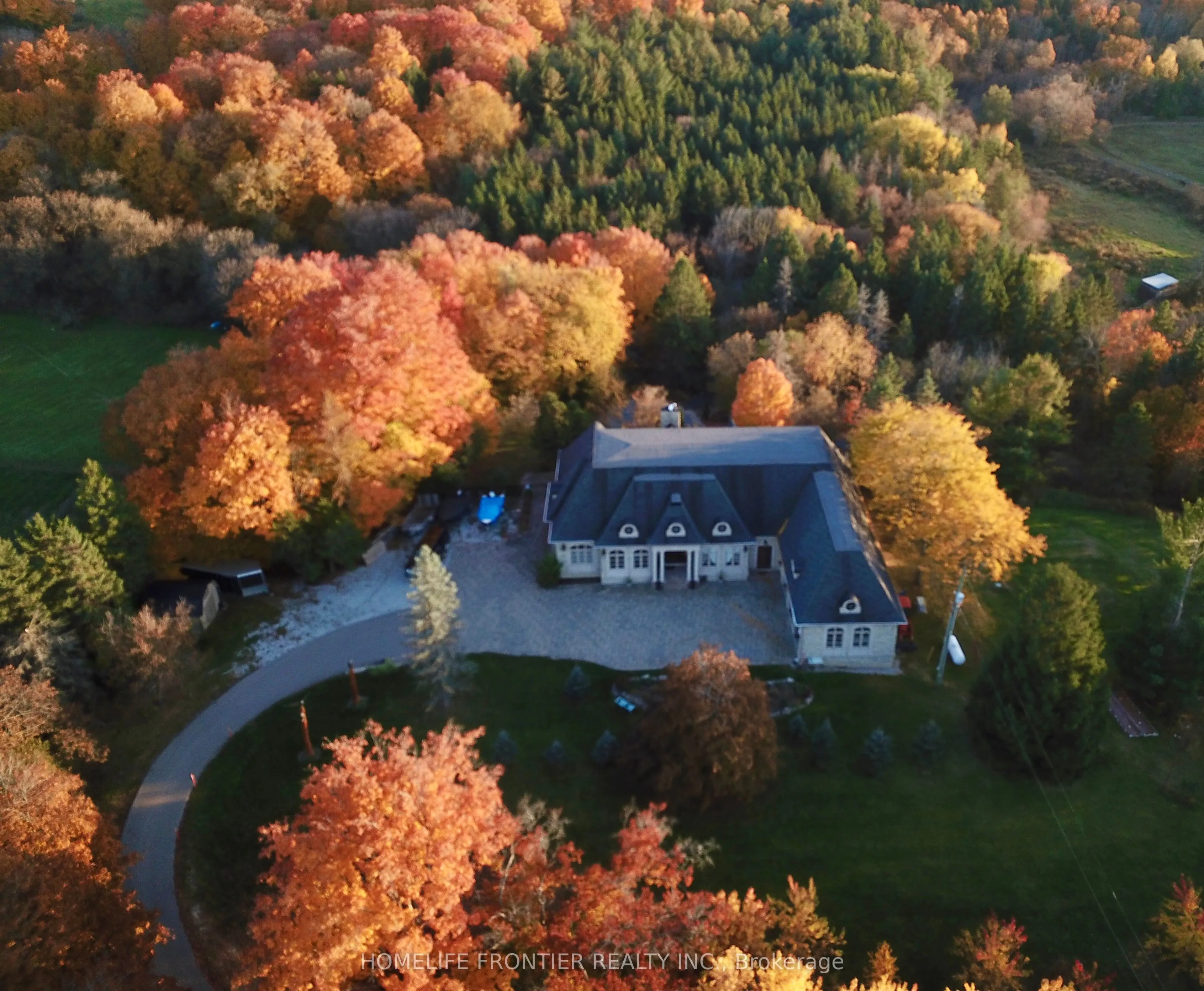 7645 16th Side Road, ON L7E 5R7