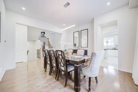 259 Danny Wheeler Boulevard, ON L4P 0J9