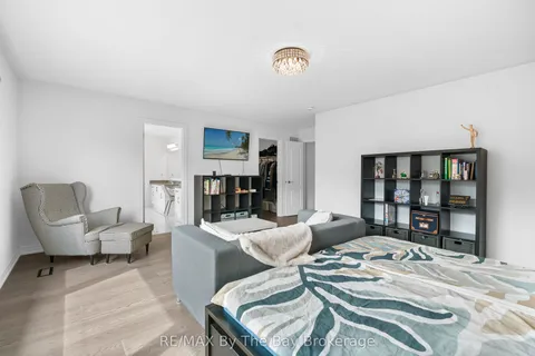 28 Frederick Taylor Way, ON L0G 1M0