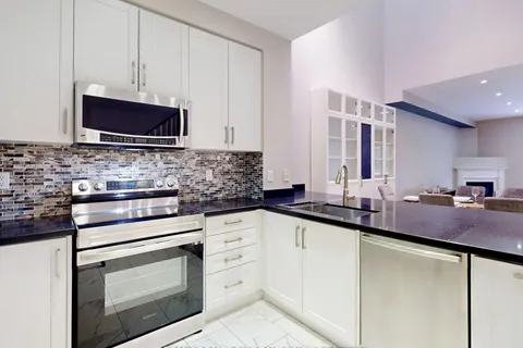 224 Yorkland Street, ON L4S 1A2